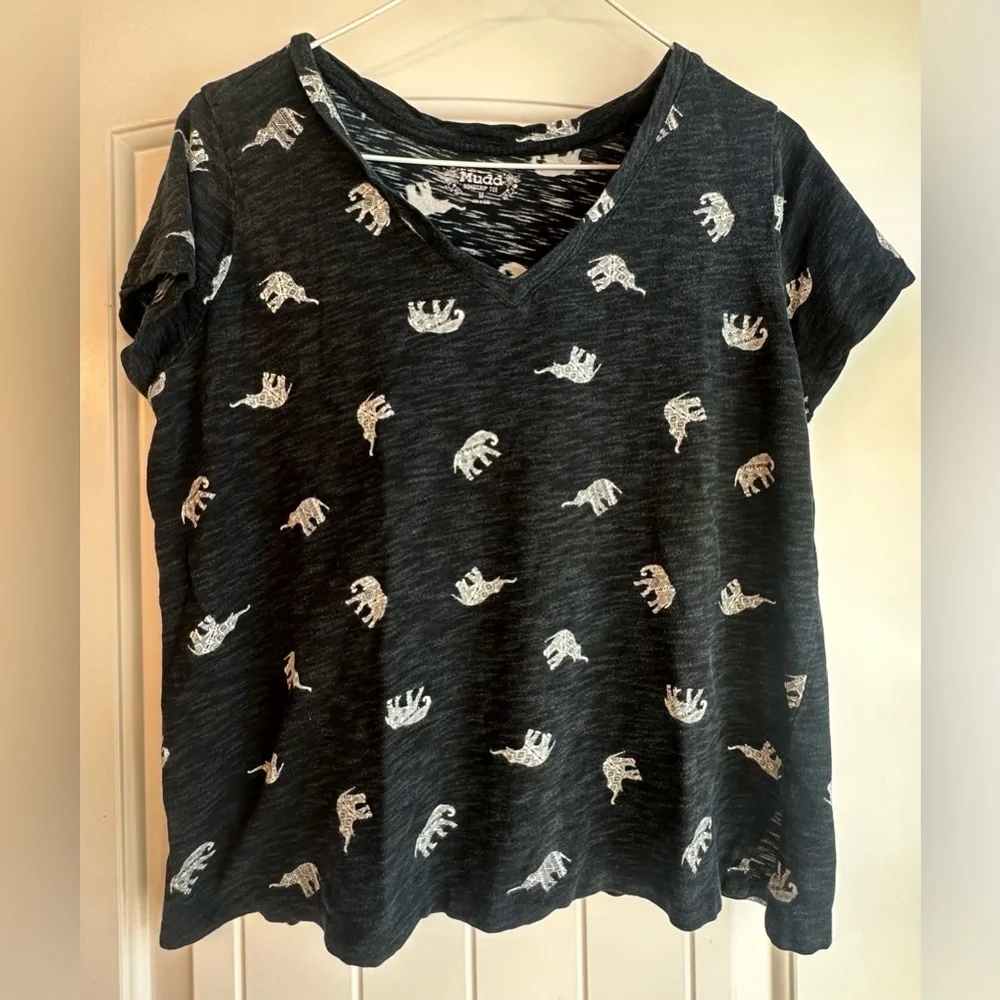Mudd Charcoal Tee with Elephant Pattern